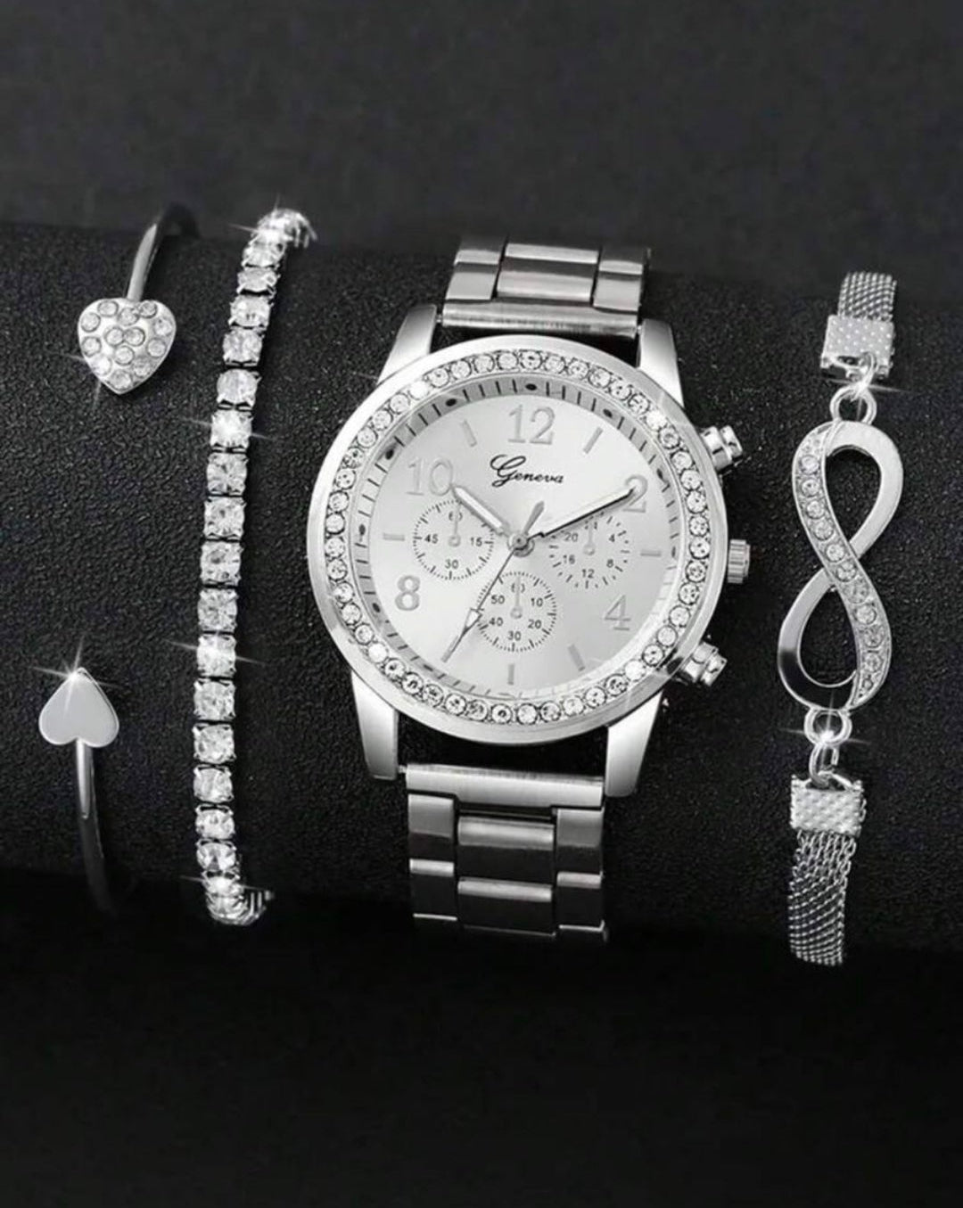 4 Pieces Lady's Silver Stainless Steel Strap Classic Quartz Watch Jewelry Set
